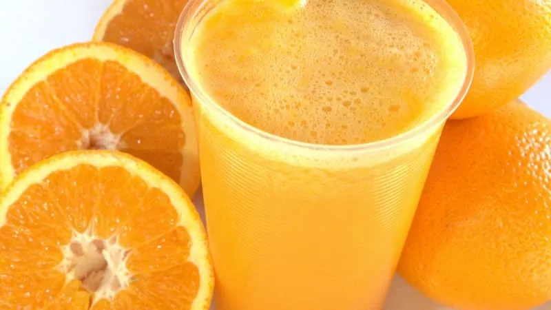 Can you drink orange juice on an empty stomach: benefits and harms of freshly squeezed citrus
