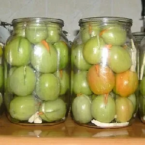 Easy and tasty pickled green tomato recipes: how to prepare and preserve them for winter