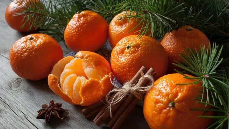 Can you eat tangerines while losing weight, and how do they affect weight loss?