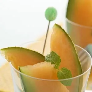 Delicious melon compote with mint