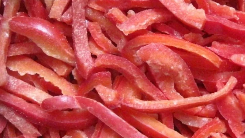 How to freeze bell peppers for winter: making healthy preserves for delicious dishes