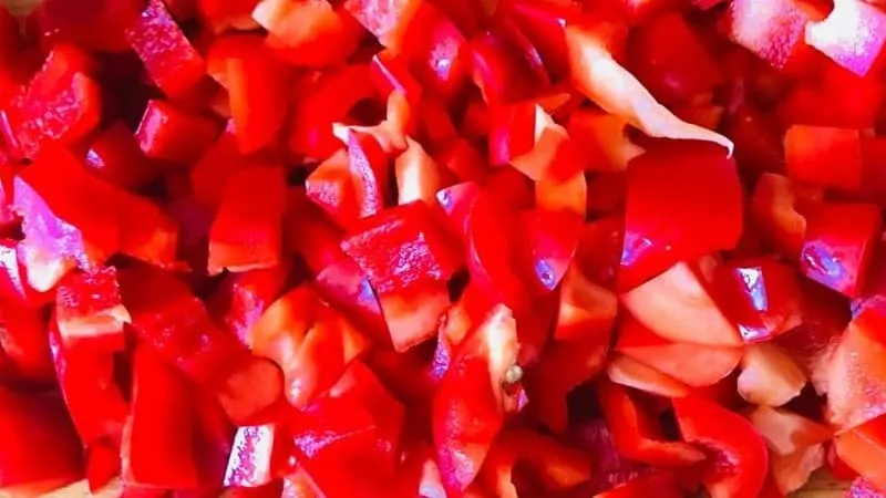 How to freeze bell peppers for winter: making healthy preserves for delicious dishes