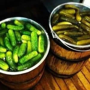 Step-by-step instructions for pickling cucumbers in a barrel with your own hands