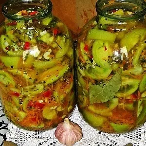 Easy and tasty pickled green tomato recipes: how to prepare and preserve them for winter