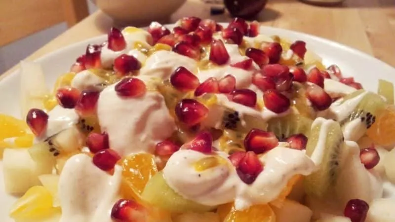 Pomegranate - daily intake norms, can you eat the seeds