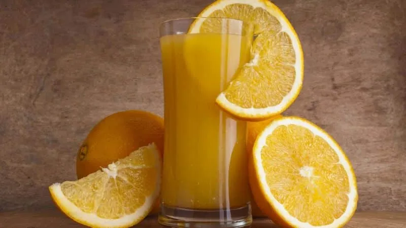 Can you drink orange juice on an empty stomach: benefits and harms of freshly squeezed citrus