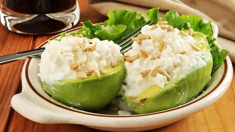 How to lose weight with an avocado diet and its benefits