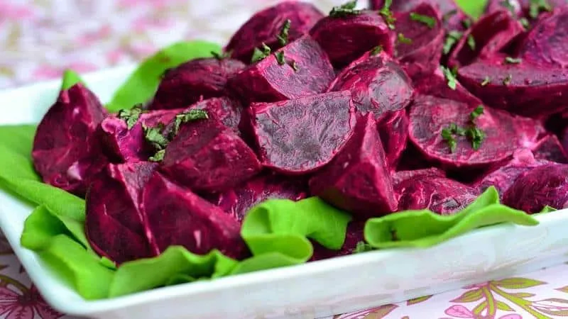 Fight excess weight easily by using boiled beetroot for weight loss