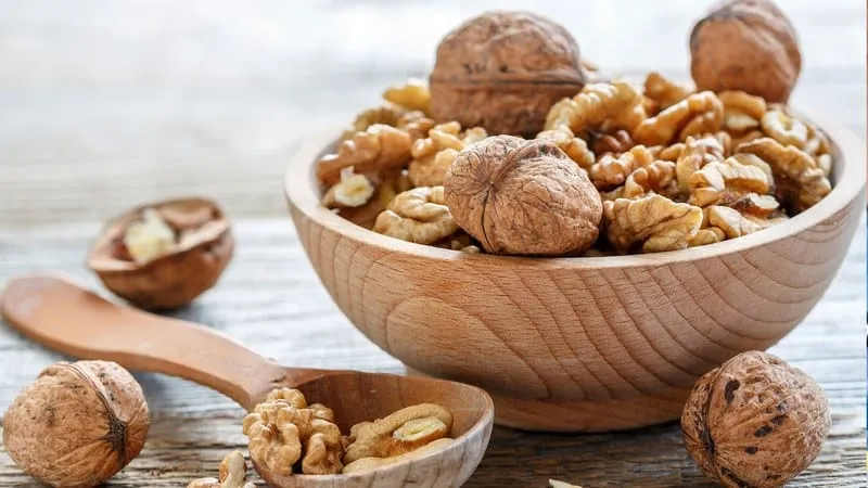 Eating walnuts for weight loss: can you eat them and in what quantity