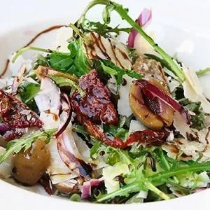 How to make sun-dried tomatoes at home: a selection of the best methods for preserving tomatoes